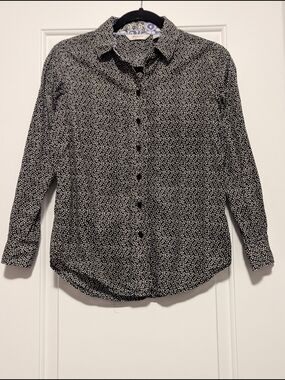 5/$35 Liz Claiborne Women’s Black & White Button-Down Shirt – Size Petite PP 🖤